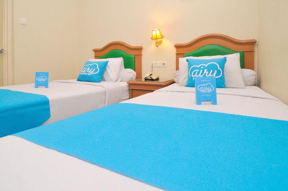 Hotel Maricaya Makassar Extérieur photo