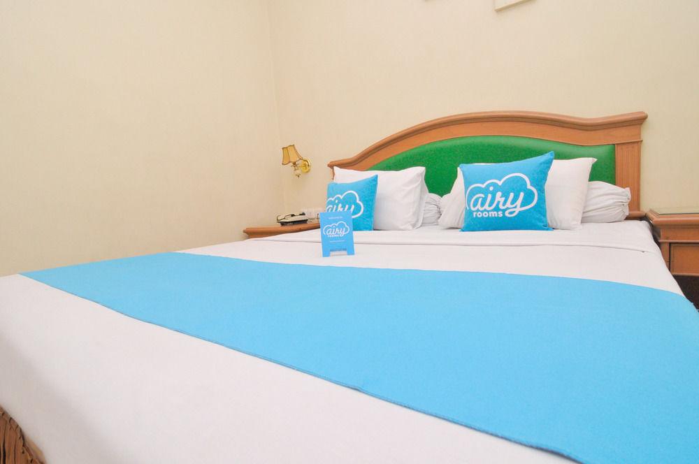 Hotel Maricaya Makassar Extérieur photo