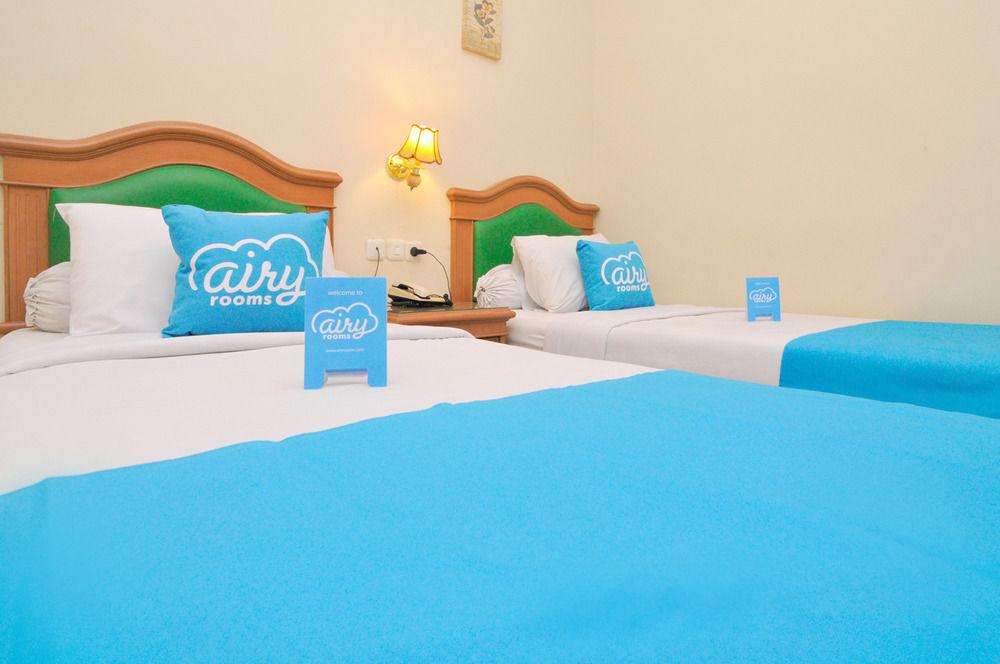 Hotel Maricaya Makassar Extérieur photo