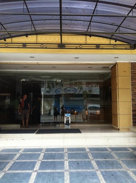 Hotel Maricaya Makassar Extérieur photo